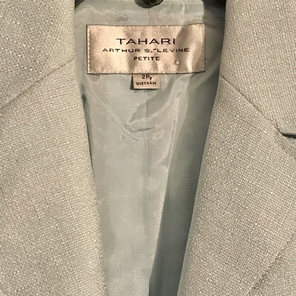 Tahari Collard Blazer - Picture 14 of 15